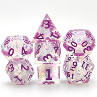 Jeu de dés en résine, vente entière, dés à bord tranchant pour le jeu de rôle