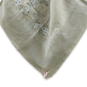 Vente en gros Foulard hijab manches courtes en coton imprimé numériquement style olive série Hanako Vêtements taille libre pour femmes musulmanes printemps - Product Image 3