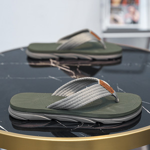 Chanclas para Hombre Guru, Suela Gruesa, Cómodas, Antideslizantes, Talla 39-44, Parte Superior de EVA Marrón - Product Image 4