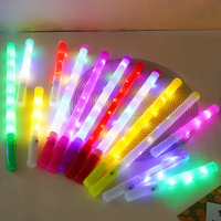 Tongkat Lampu LED Berkualitas Tinggi Grosir 45cm Plastik Berkedip RGB Tongkat Lampu Konser Perlengkapan Pesta Ulang Tahun