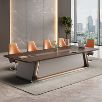 Table de conférence carrée extensible de luxe haut de gamme avec chaises, construction modulaire en MDF pour salle à manger scolaire