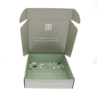 Boîte d'emballage personnalisée pour cosmétiques, couleur personnalisée, boîte d'emballage en papier kraft ondulé avec impression à l'intérieur