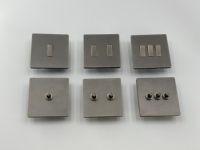 Interruptores de Luz Retro de Acero Inoxidable de Alta Calidad, Estándar del Reino Unido 86, 3 Botones, 220V, 10A, Unipolar/Bipolar, para Uso Doméstico y Hotelero