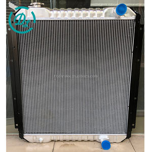 Radiador para Excavadora EexcavaStart EX200-2, Tanque de Agua, Pieza 4287043, Núcleo de Aluminio Duradero, Enfriamiento Eficiente, 1 Año de Garantía - Product Image 1