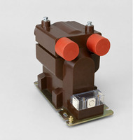 Transformateur de tension en résine époxy coulée 10 kV pour intérieur, modèle JDZ10-10R, spécifications techniques pour utilisation en poste de commutation, confirmation technique