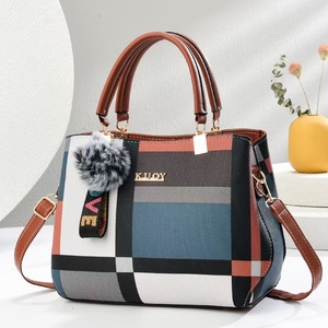 Sac fourre-tout à carreaux pour femmes, grande capacité, sac à bandoulière, tenues de tous les jours, printemps 2024 - Product Image 3