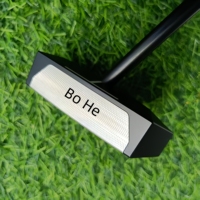 Putter de golf à axe central à couple nul, en acier inoxydable forgé, face usinée CNC, pour droitier