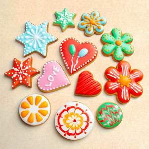Ensemble de 12 <span class=keywords><strong>emporte</strong></span>-pièces pour biscuits, étoiles, fleurs, rondes, différentes tailles, pour la Saint-Valentin, Noël, les fêtes, la pâtisserie - Product Image 3