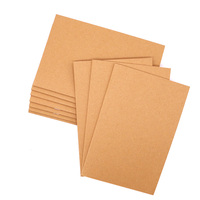 Carnet personnalisé avec logo, format A5, reliure piquée, imprimé sur papier kraft recyclé, respectueux de l'environnement, livres scolaires.