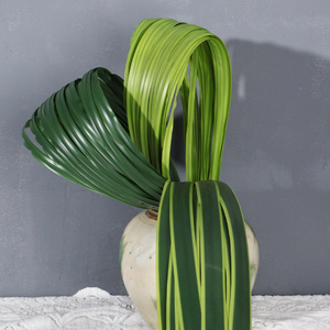 Feuilles d'herbe artificielle en acier, motif ligne verte, <span class=keywords><strong>fil</strong></span> de liaison en caoutchouc souple, matériau de décoration florale pour mariage - Product Image 2