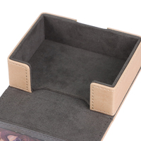 Boîte de rangement en cuir PU pour cartes à collectionner personnalisées, capacité 30+ cartes, avec fenêtre de présentation pour jeux