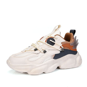 Nouvelles baskets basses tendance à lacets pour hommes, blanches, pour adolescents, un style tendance pour un confort de marche amélioré - Product Image 3