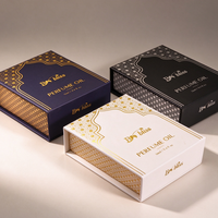 Boîte de parfum de luxe, boîte cadeau rigide à fermeture magnétique avec motif doré, boîte d'emballage personnalisée avec logo pour flacon en verre d'attar oud