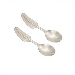 Ensemble de couverts en aluminium au design le plus récent, taille et forme personnalisées, par Home Arts - Product Image 1