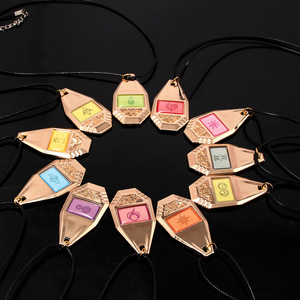 Collar con Emblemas de Digimon Adventure Prop de Cosplay Monstruo Digital Emblema del Valor Amistad Amor Esperanza Colgante Luminoso - Product Image 2