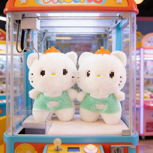 Ingrosso Giocattoli di Peluche per Macchine Acchiappapremi, Bambole Hello Kitty da 8 Pollici (20/25 cm), Modelli Misti Speciali a Grande Successo - Product Image 1