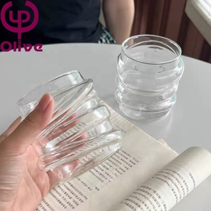 Vaso de vidrio para jugo de leche y té soplado a mano, taza de agua de bebida, taza de café con leche transparente de vidrio de borosilicato redondo <span class=keywords><strong>Irregular</strong></span> para regalo - Product Image 6