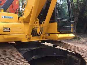 Excavateur Komatsu PC200 d'occasion Original japonais Excavateur hydraulique d'occasion Moteur principal Komatsu d'occasion 200-8 ventes - Product Image 4