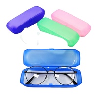 Logo personnalisé Stock coloré en plastique moulé par injection Etui à lunettes de stockage portable Etui à lunettes Pochette de rangement classique pour lunettes
