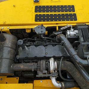 Excavadoras Usadas Komatsu PC220-8 de 22 Toneladas, PC200-8, PC210-8 de Alta Calidad en Venta, Equipo de Construcción Duradero y Confiable - Product Image 4