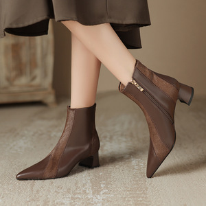 Stivali da Donna Autunno-Inverno di Alta Qualità in Pelle Bovina e Crine di Cavallo Fatti a Mano Stivaletti Retrò da Donna - Product Image 1