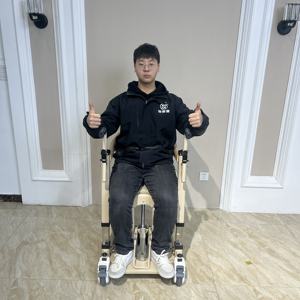 Machine <span class=keywords><strong>de</strong></span> transfert <span class=keywords><strong>de</strong></span> patient pliable à installation facile, avec accoudoir individuel, réglage <span class=keywords><strong>de</strong></span> hauteur à trois niveaux, pour usage hospitalier, capacité 150 kg - Product Image 4