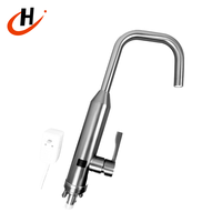 YH nouveau produit eau chaude instantanée à économie d'eau robinet de chauffe-eau électrique automatique