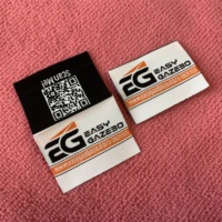 Étiquette tissée souple pour vêtements avec code QR pliable et fonctionnel, étiquette QR tissée lavable et scannable, étiquettes textiles pour vêtements