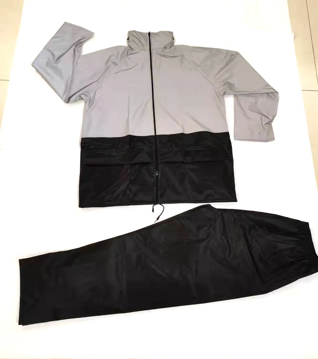 सीवन टेप बारिश पैंट बारिश जैकेट सूट चिंतनशील वयस्क के लिए 100% निविड़ अंधकार रेनकोट मोटरसाइकिल
