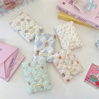 Porte-passeport de voyage imprimé en relief avec motif de fleurs pressées, design simple, étui de protection pour cartes d'identité internationales, sac pour couple