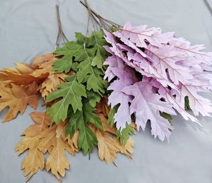 Nouveauté 2026 Feuilles de chêne en plastique soyeux 3 branches Feuille artificielle Décoration suspendue au <span class=keywords><strong>plafond</strong></span> pour Pâques - Product Image 1