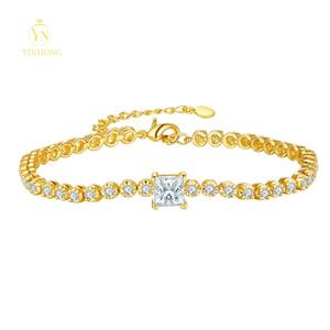 Venta al por mayor de fábrica GRA Certified 925 Silver Moissanite <span class=keywords><strong>Rubik</strong></span>'s Cube Bracelet VVS1 Custom Logo Swiss Micro-Pave - Product Image 2