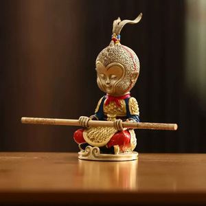 Figura de Latón de Wukong, el Gran Sabio Igual al Cielo, de la Serie 'Viaje al Oeste', con Técnica de Pincel, Juguete Artesanal, Regalo para el Hogar y la Oficina, Bastón Dorado - Product Image 4