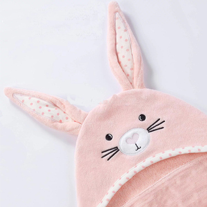 Chaussures à capuche en bambou pour nouveau-né, accessoires de bébé ornés et brodés, 4 pièces - Product Image 3