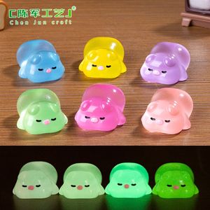 Weij Landscape Cute Papa Glow-in-Night <span class=keywords><strong>Little</strong></span> Pig Diy Decorative Blind Bag Accessories Car Table Small Ornaments - Product Image 2