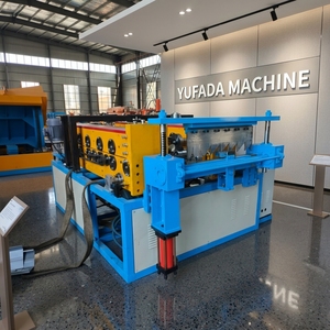 Machine de formage de tôles de toiture en <span class=keywords><strong>acier</strong></span> dissimulées à clipser, modèle 470 - Product Image 1