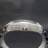 Montre à quartz pour homme Miss Fox, entièrement sertie de diamants, plaquée or, cadran noir en forme de baril, étanche, avec fonction luminescente dans le noir