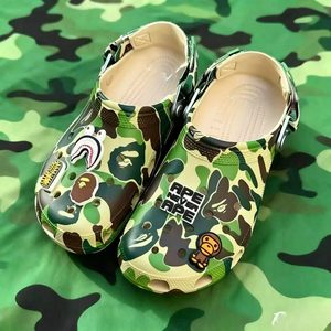 Nouvelles sandales décontractées respirantes pour hommes, style crocodile, antidérapantes et confortables, en EVA, vente en gros d'usine - Product Image 5