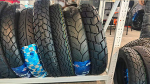 Pneumatici per Moto e Scooter di Fabbrica <span class=keywords><strong>10</strong></span>,12,<span class=keywords><strong>13</strong></span>,14,16,17,18,19,21 Pollici, Gomme Tubeless per Motociclette - Product Image 2