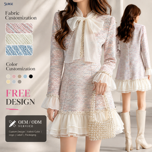 Abito Mini Casual da Donna Personalizzato in Tessuto Rosa e Bianco con Fiocco in Tweed, Maniche Lunghe, Bordo in Pizzo e Orlo a Balze a Strati, Modello a Trapezio - Product Image 1