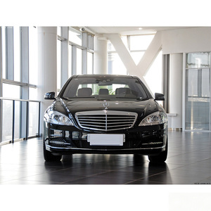 <span class=keywords><strong>Mercedes</strong></span>-Benz S500L 2012 <span class=keywords><strong>4MATIC</strong></span> Grand Edition berline de luxe d'occasion, faible kilométrage - Product Image 2
