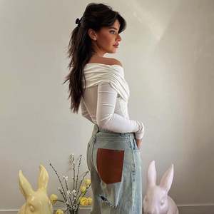 Venta al por mayor de las mujeres Sexy Body de manga larga con cuello en V fuera del hombro Casual Diseño de empalme hasta la rodilla para la primavera de exportación listo - Product Image 4