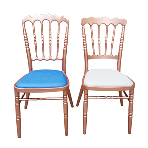 Sedia Chiavari di Alta Qualità per Matrimoni ed Eventi, Sedia da Pranzo Impilabile per Banchetti, Vendita all'Ingrosso - Product Image 3