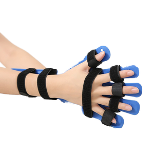 Wholesale Silicone Resting Hand Splint Hand <b>Training</b> Support Adjustable Finger Splint Separator With With Strap - Product Image 1