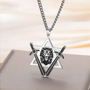 Collar con Espadas de la <span class=keywords><strong>Victoria</strong></span>, <span class=keywords><strong>León</strong></span> de Judá y Estrella de David, Cadena de Acero Inoxidable, Amuleto de Protección Judaica - Product Image 1
