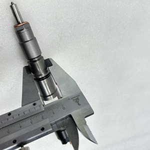 D6E Engine Injector 20798114 20798683 0445120067 Fuel Injector With High Quality - Product Image 3