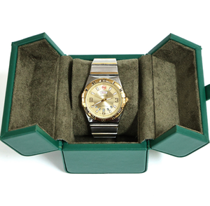 Boîte à montres de luxe disponible en plusieurs couleurs, boîte de présentation de montres en cuir à ouverture rabattable pour hommes et femmes - Product Image 4