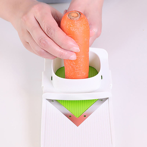 Machine à trancher les légumes de dernière génération avec lame en V tranchante et réglage de l'épaisseur - Product Image 4