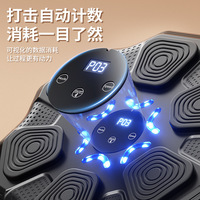 Nouvelle cible de boxe musicale intelligente multifonctionnelle pour enfants, entraîneur de réaction avec lumières et rythme, machine de boxe électronique fabriquée en Chine