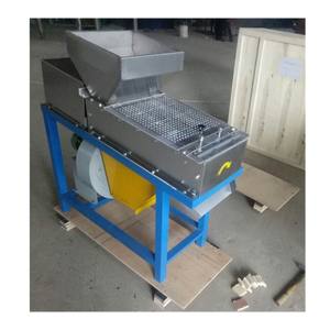 Machine à peler les cacahuètes électriques torréfiées à sec, moteur haute efficacité, capacité 200 kg/h, certifiée CE, pour cacahuètes à peau rouge blanchie - Product Image 1